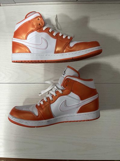 NIKE AIR JORDAN MID "ORANGE/WHITE"