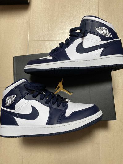 Nike Air Jordan 1 Mid "White Metallic Gold Obsidian"