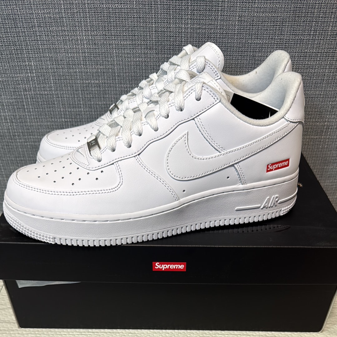 Supreme × Nike Air Force 1 Low "White"
