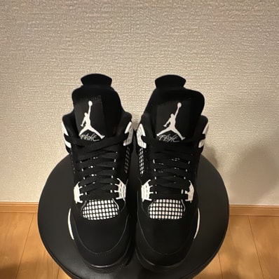 Nike Air Jordan 4 Retro "White Thunder"