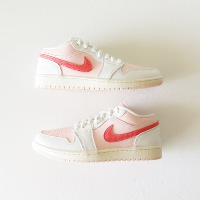 Nike Women's Air Jordan 1 Low SE "Strawberry Milkshake"