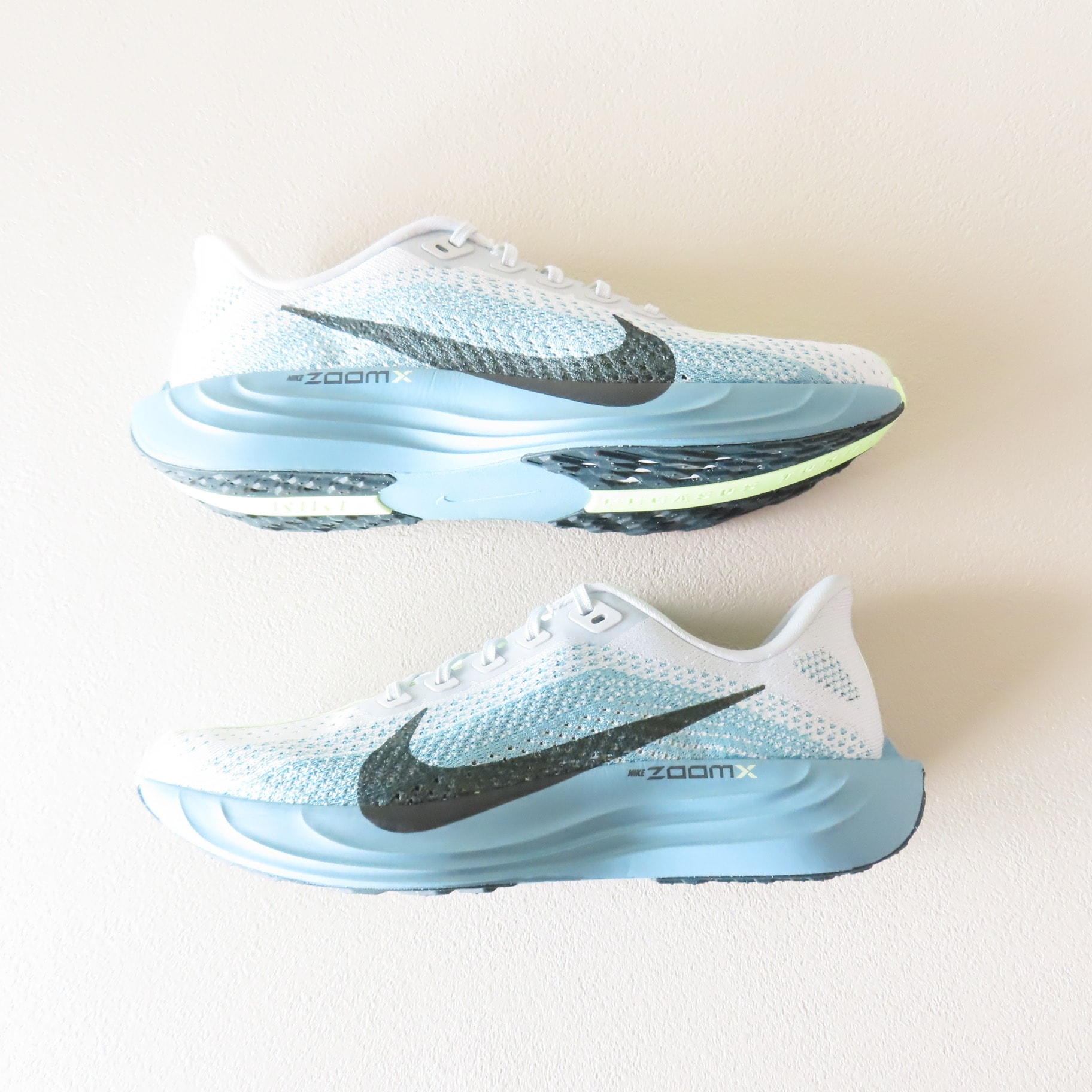 Nike Pegasus Plus "Pure Platinum/Denim Turquoise/Barely Volt/Seaweed"