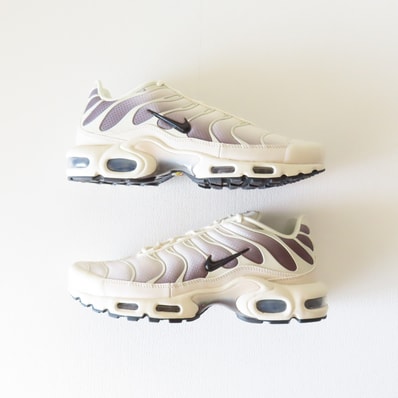 Nike Air Max Plus "Light Orewood Brown"