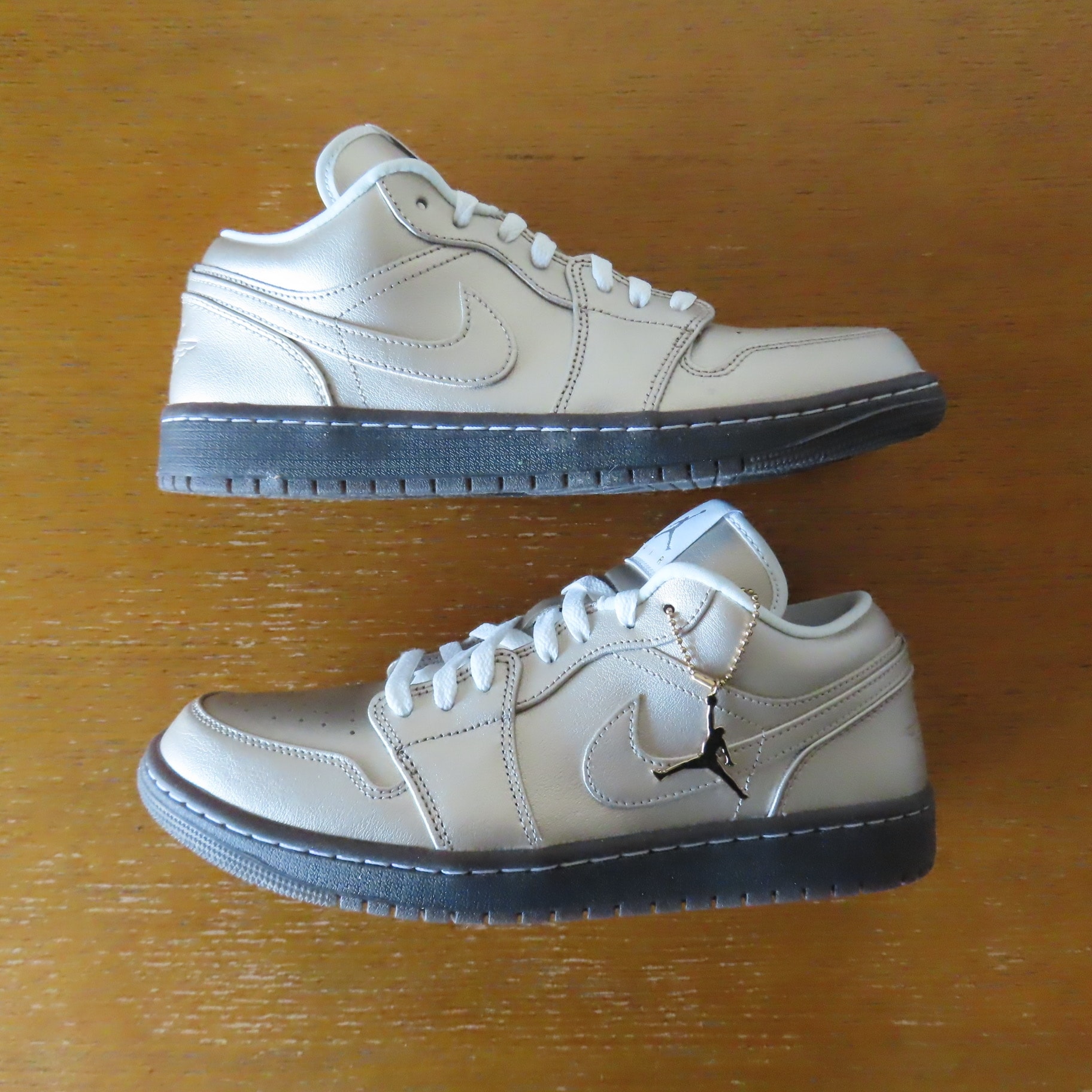 Nike Women's Air Jordan 1 Low SE "Metallic Zinc"