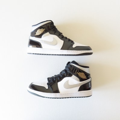 Nike Air Jordan 1 Mid "Black Patent"