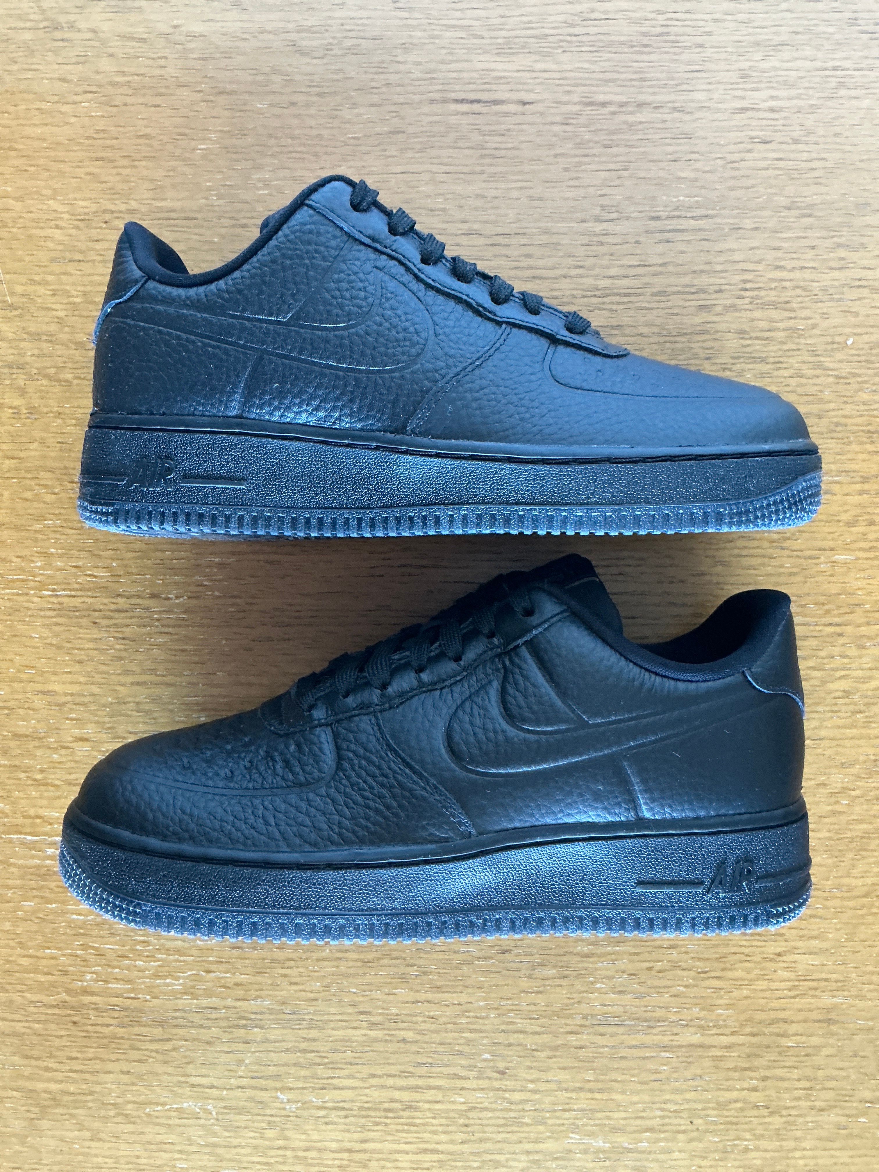 Nike Air Force 1 '07 Pro-Tech WP "Triple Black"