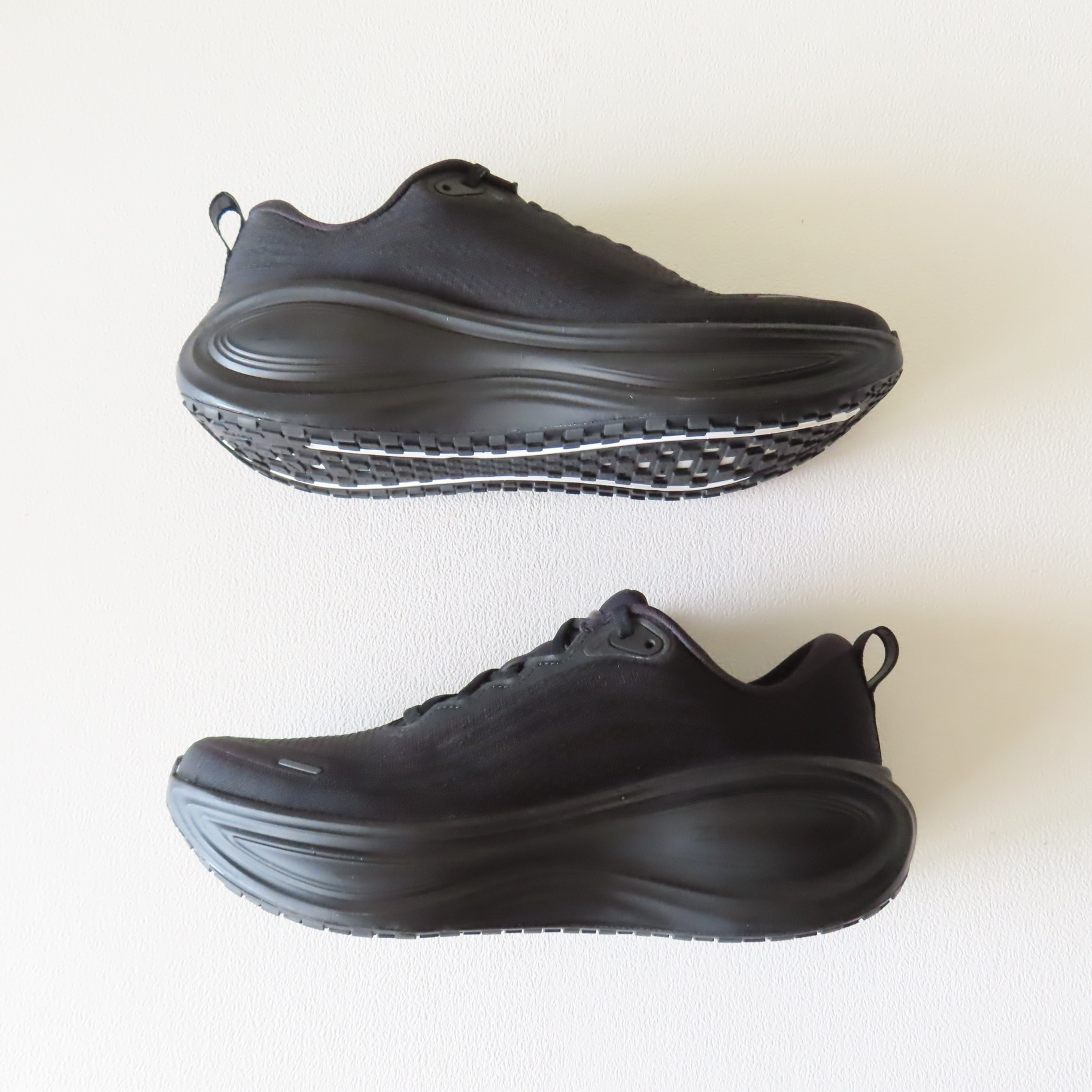 Nike Vomero Plus "Black"
