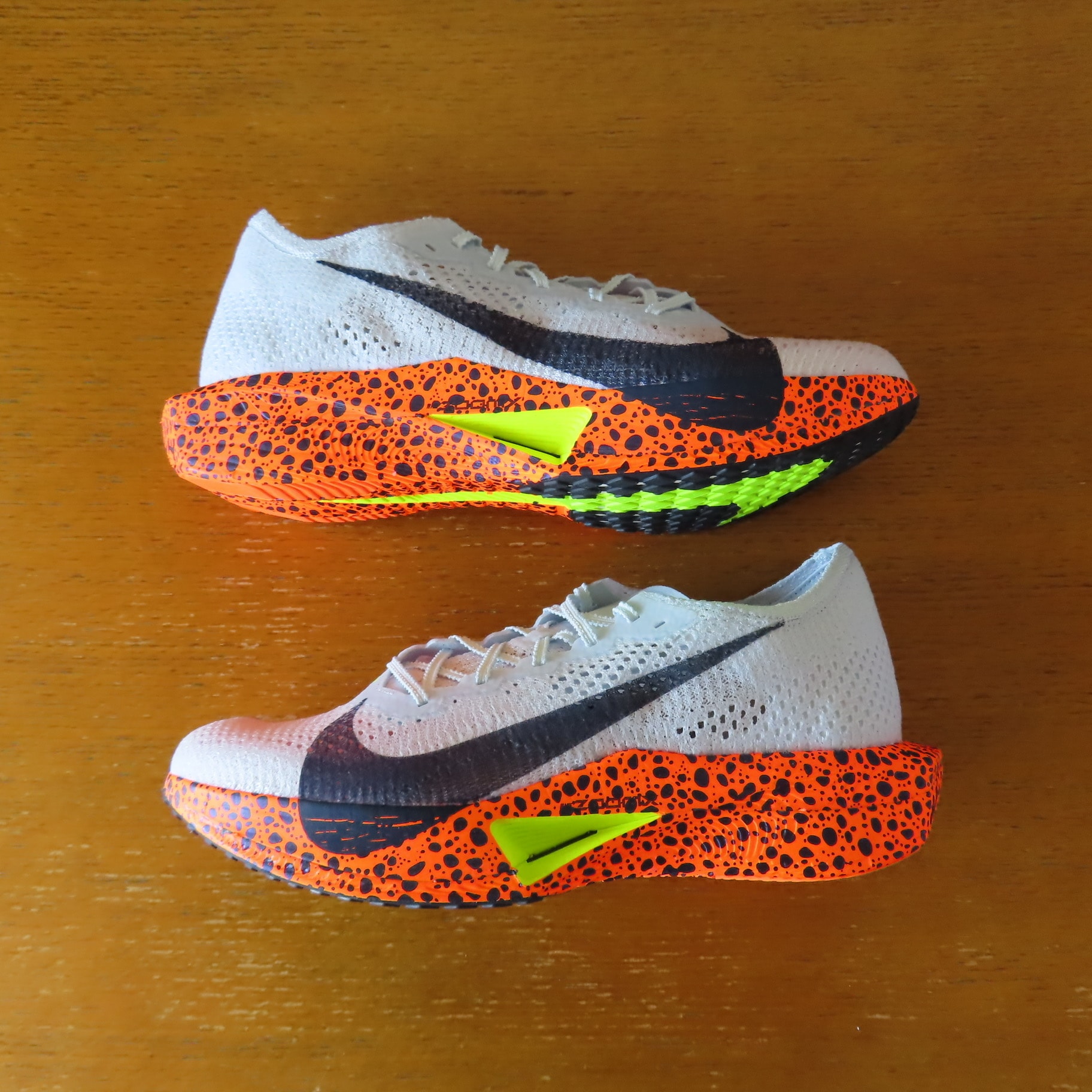 ナイキ ヴェイパーフライ3 エレクトリック "サファリ/マルチカラー"