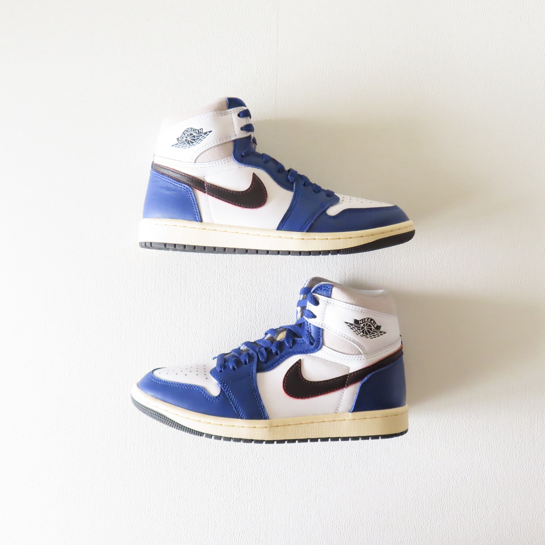 Nike Air Jordan 1 High OG Rare Air "Deep Royal Blue"