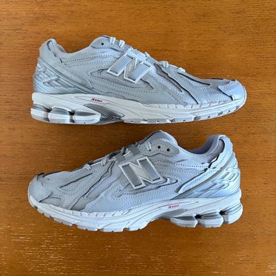 New Balance 1906R Protection Pack "Metallic Silver"