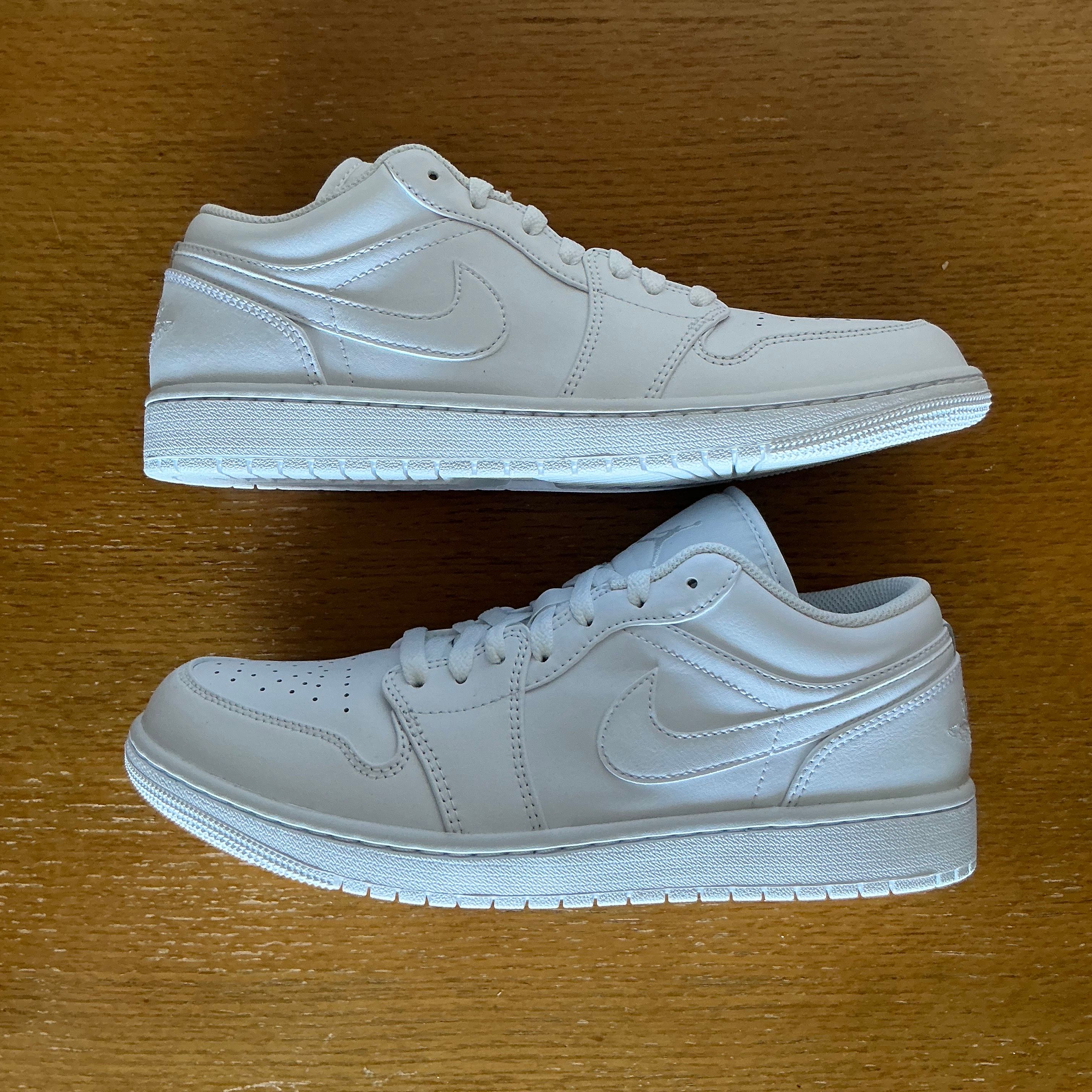 NIKE ナイキ エアジョーダン1ローゴルフ ホワイト27.5cm Amazon | AIR