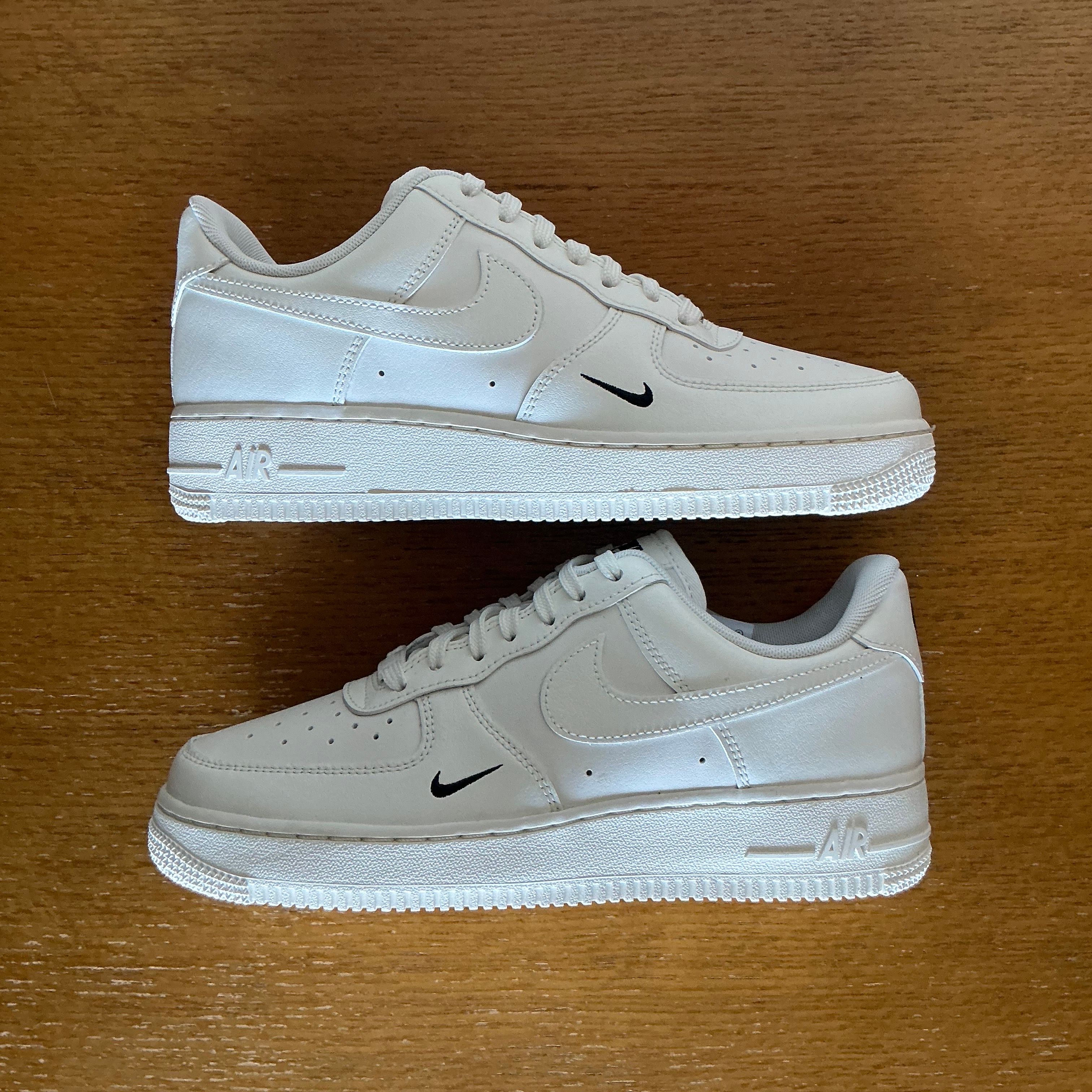 Nike Women's Air Force 1 '07 Essential "Sail/Black/Sail"