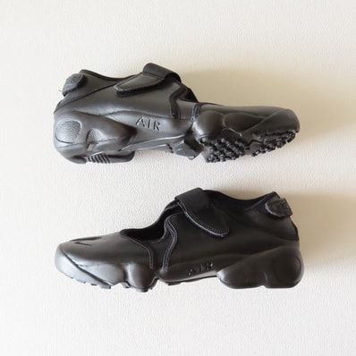 Nike Women's Air Rift Leather "Black"