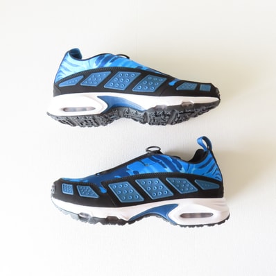 Nike Air Max SNDR "Black and Photo Blue"