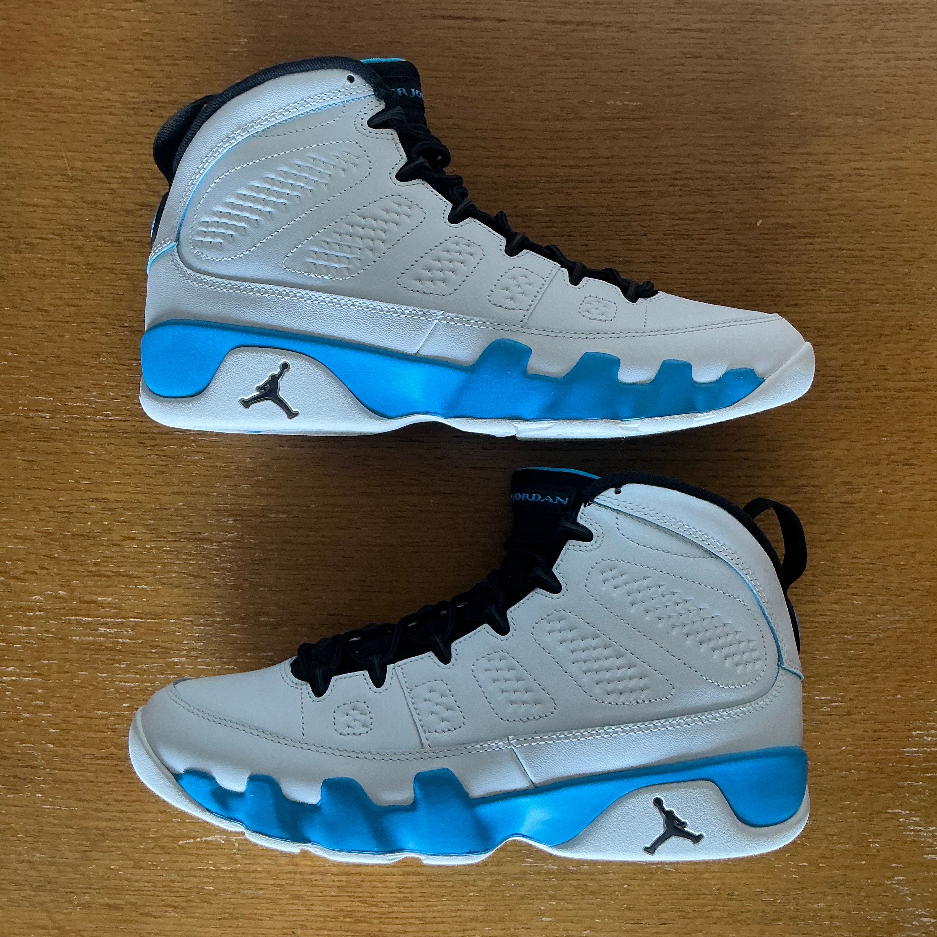 Nike Air Jordan 9 Retro "Powder Blue"