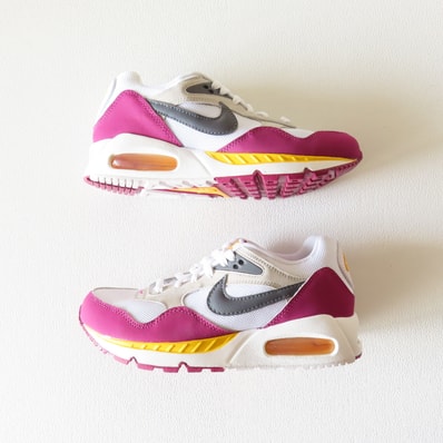 Nike Women's Air Max Correlate "White/Dark Grey/University Gold/Rave Pink"