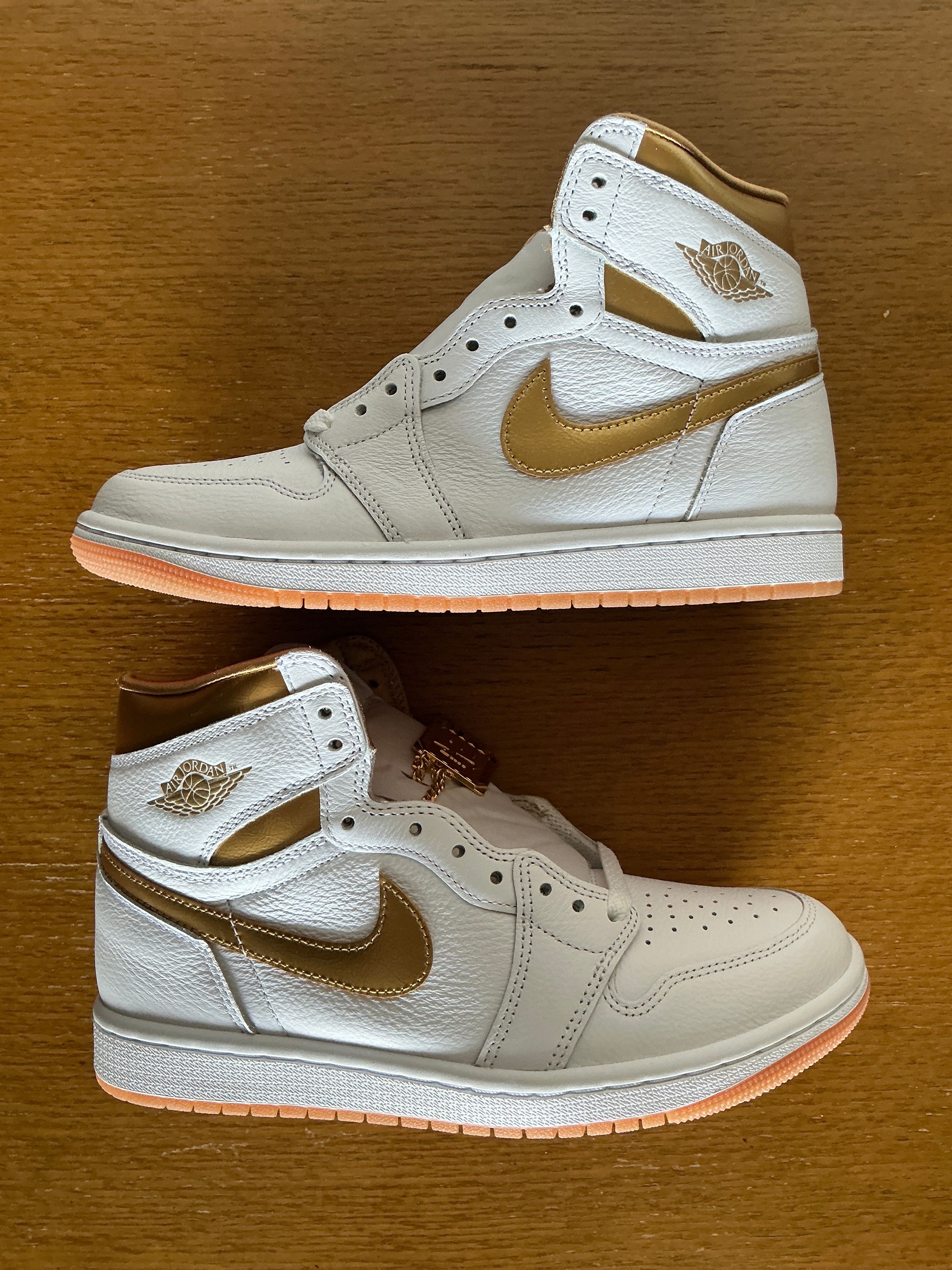 Nike Women's Air Jordan 1 Retro High OG "White and Gold"