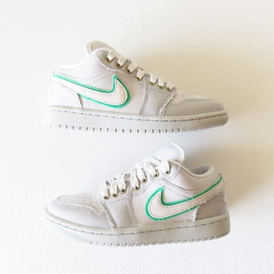 Nike Women's Air Jordan 1 Low SE "Light Smoke Grey"