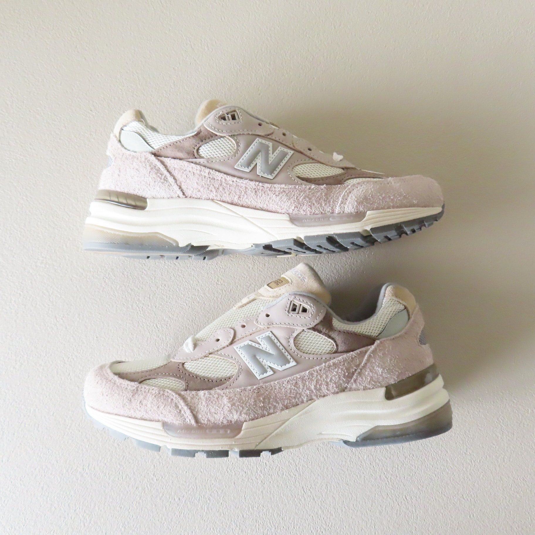 New Balance 992 "Moonrock/Mushroom"