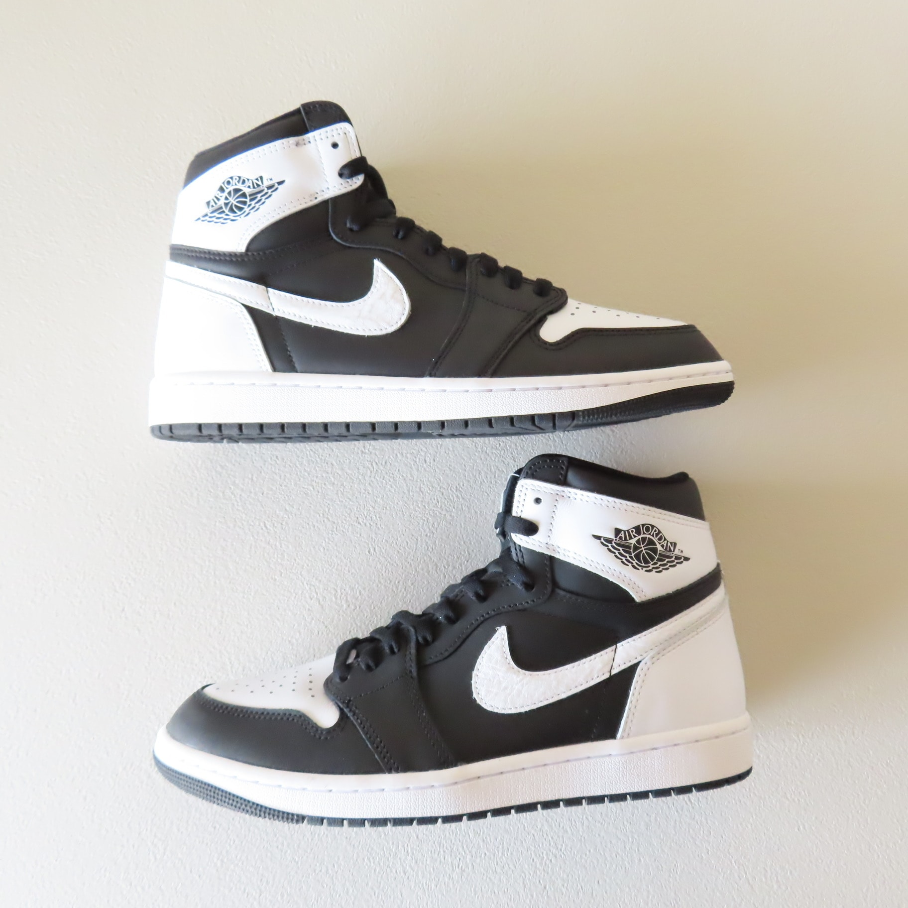 Nike Air Jordan 1 Retro High OG "Black/White"