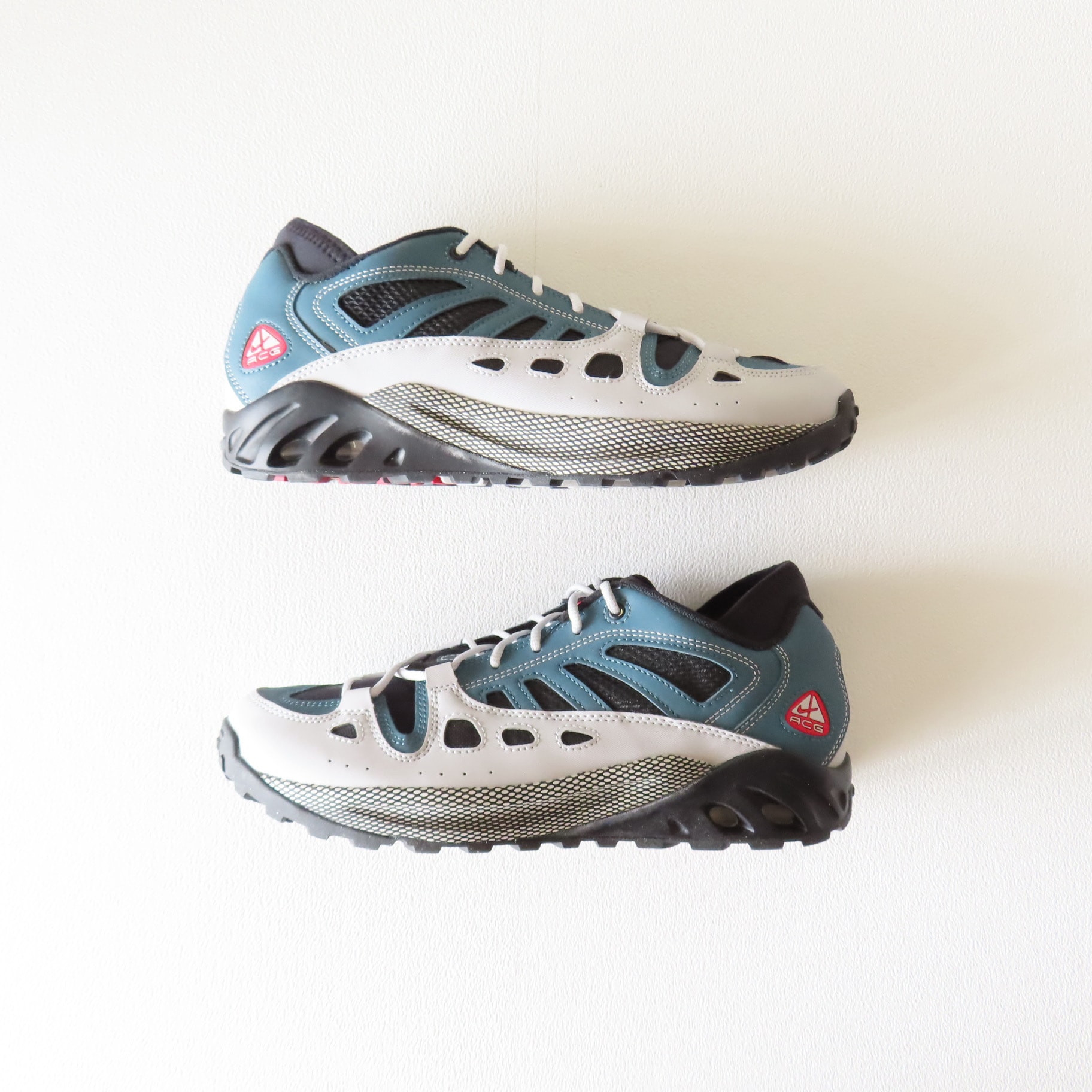 Nike ACG Air Exploraid "Neutral Grey and Ash Green"