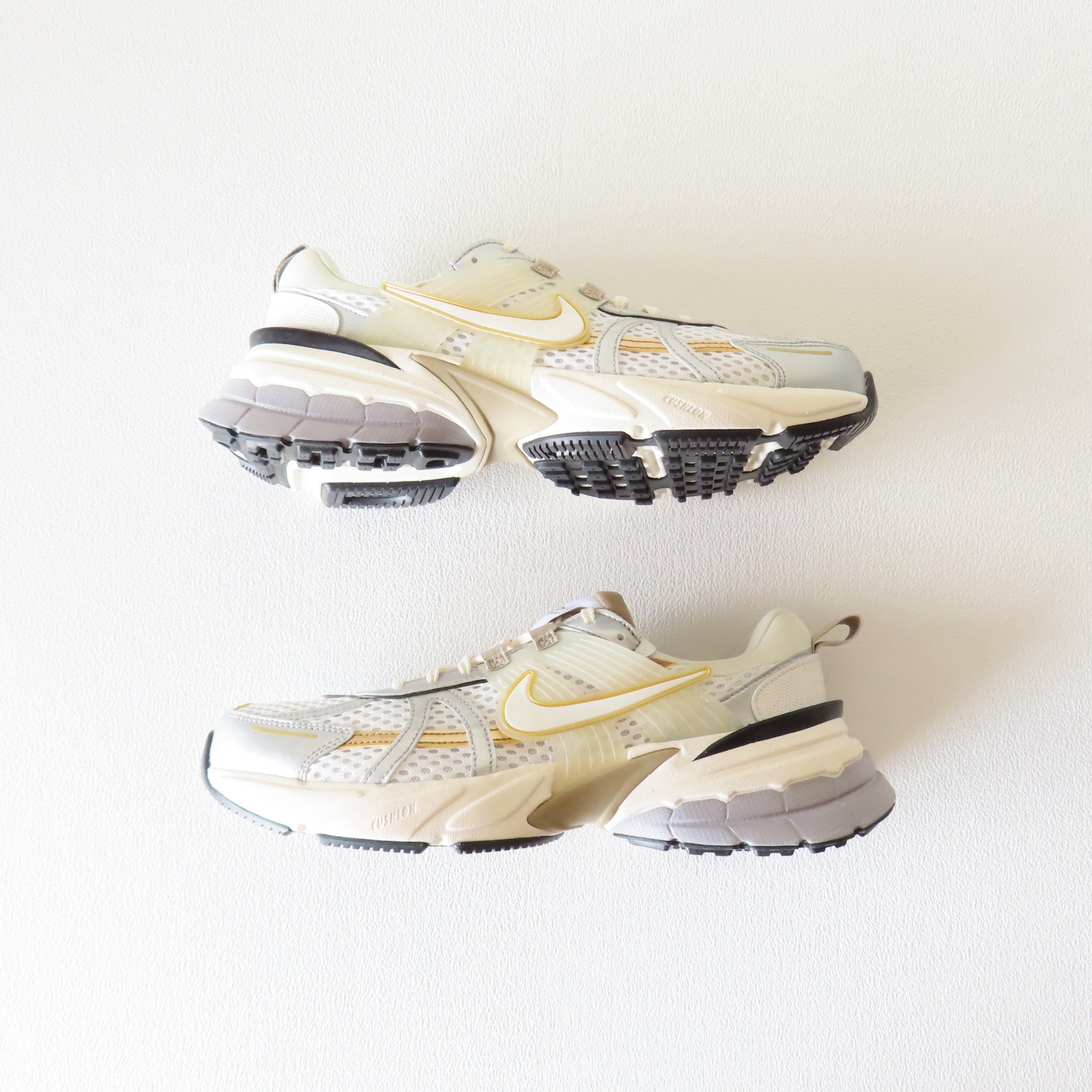 Nike Women's V2K Run " White/Khaki/Metallic Silver/White"