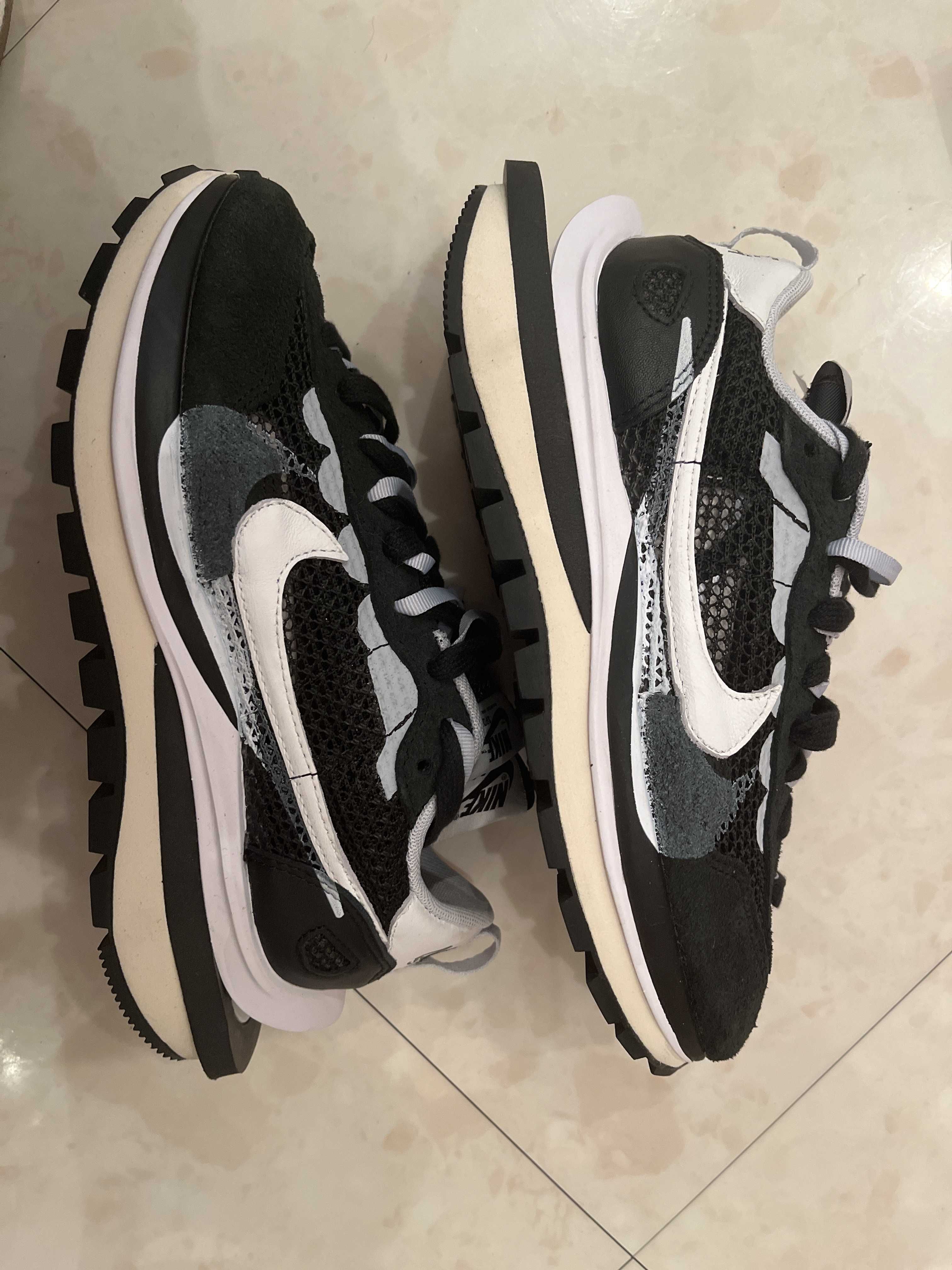 sacai × Nike Vapor Waffle "Black and White"