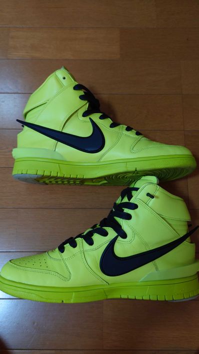 AMBUSH × NIKE DUNK HIGH "FLASH LIME"