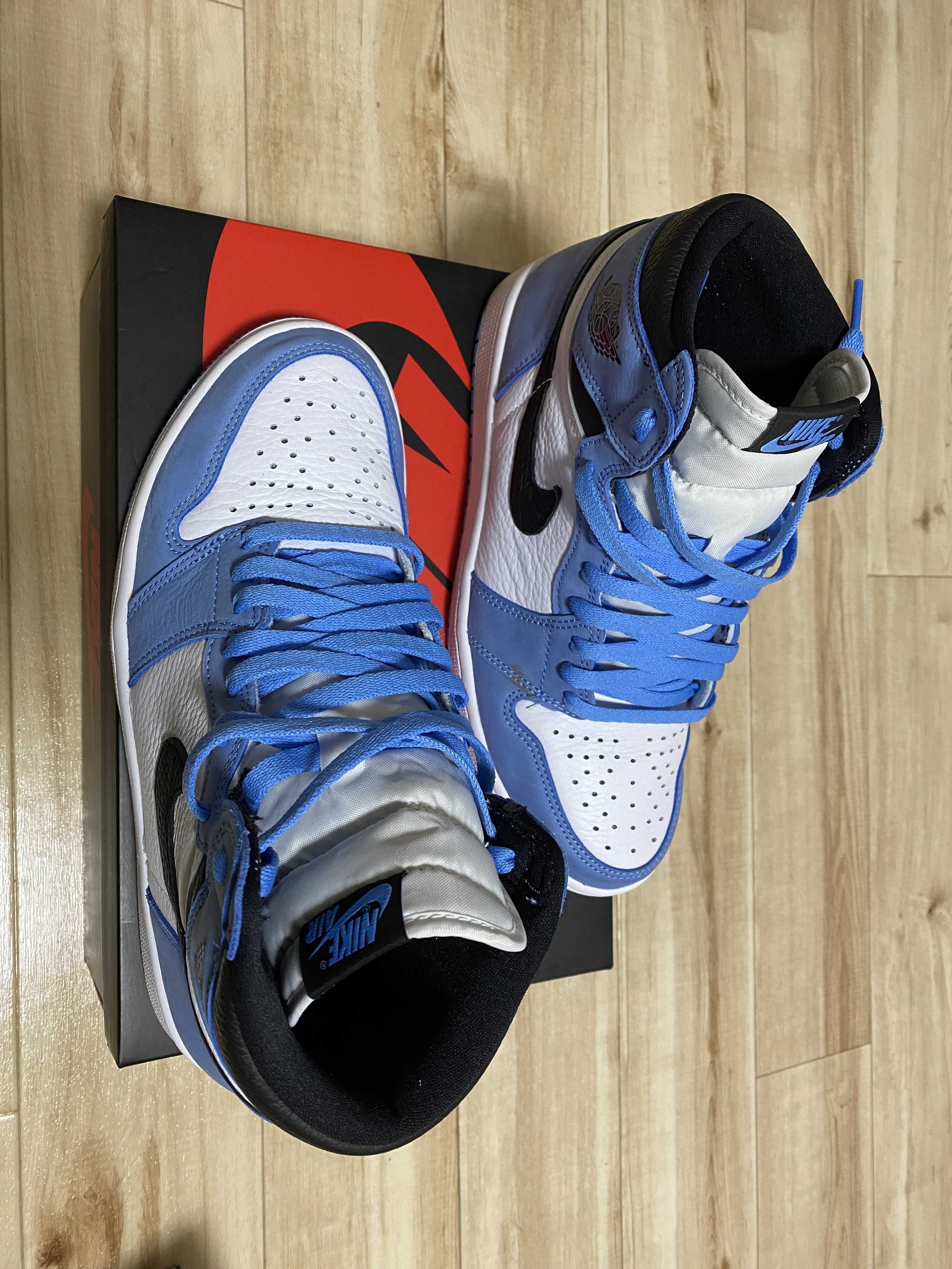 Nike Air Jordan 1 High OG "University Blue"