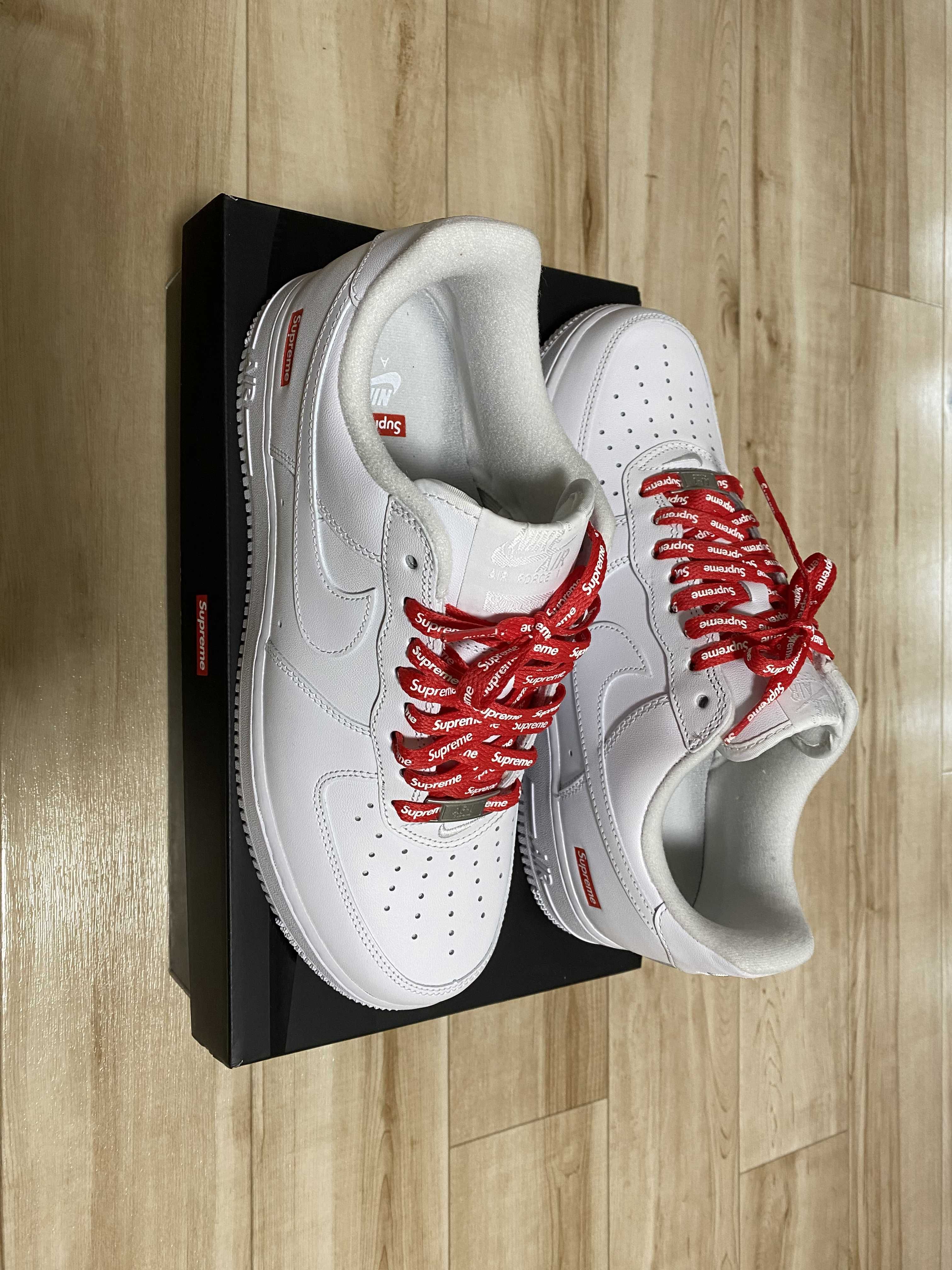 Supreme × Nike Air Force 1 Low "White"