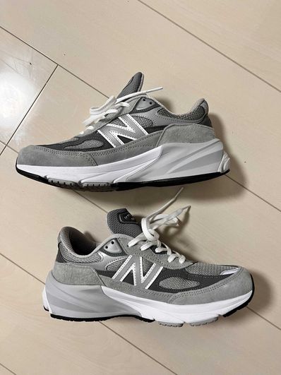 New Balance 990V6 "Gray" (Heel Logo NB)