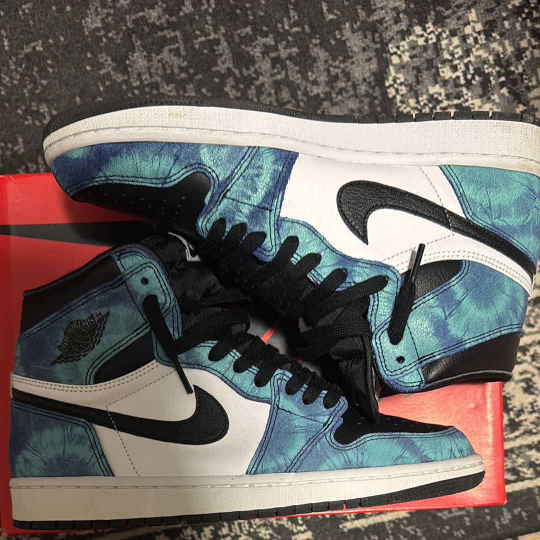 Nike Women's Air Jordan 1 High OG "Tie-Dye"