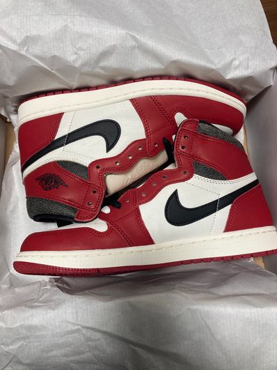 Nike Air Jordan 1 High OG "Lost & Found/Chicago"