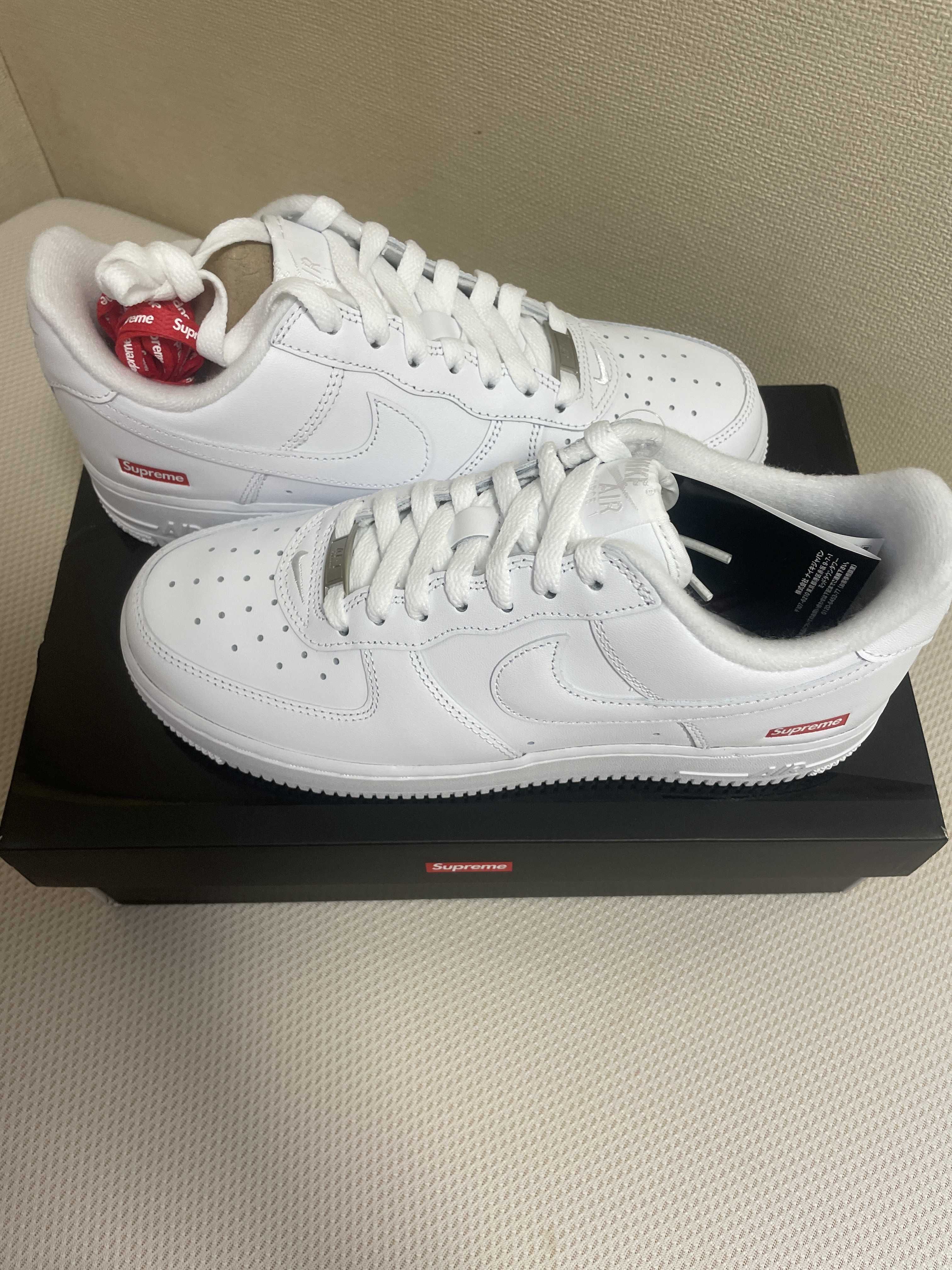 Supreme × Nike Air Force 1 Low "White"