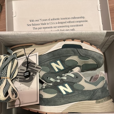 KITH × New Balance 992 "Aegean Blue/Shadow Gray"