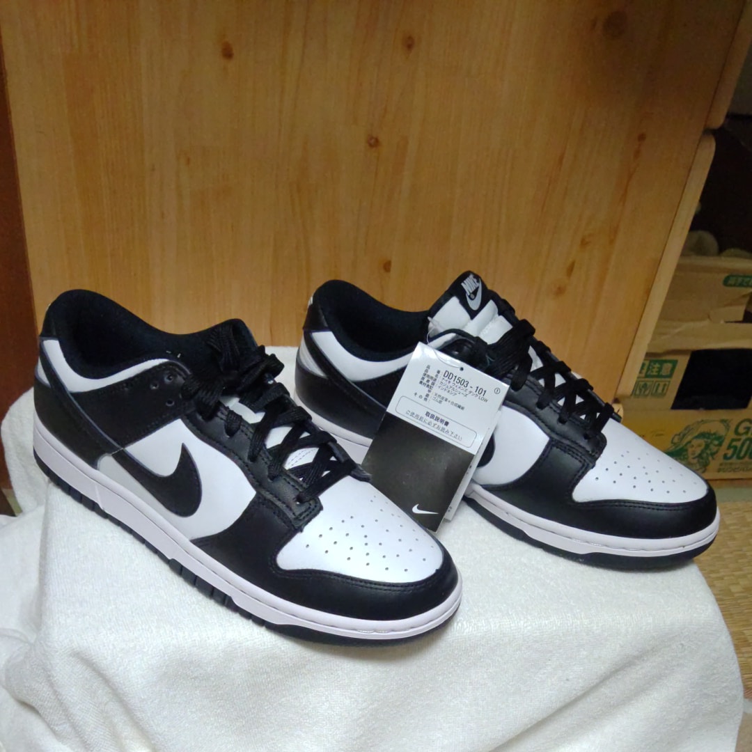 Nike Women's Dunk Low "White/Black"