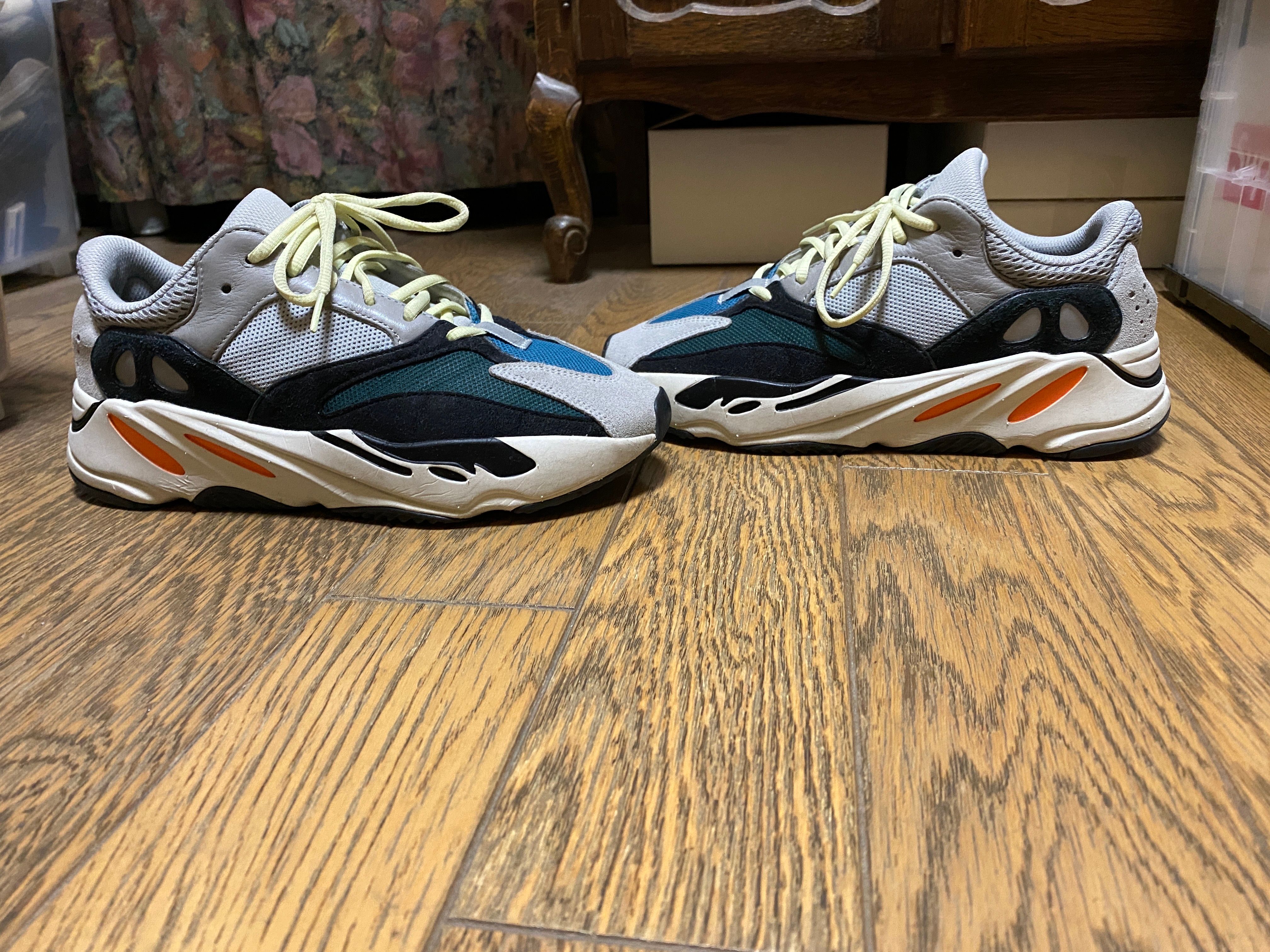 adidas YEEZY Boost 700 "Wave Runner"