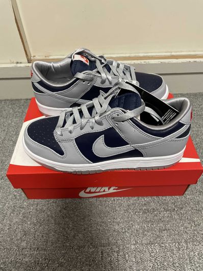 NIKE Women's DUNK LOW "COLLEGE NAVY"