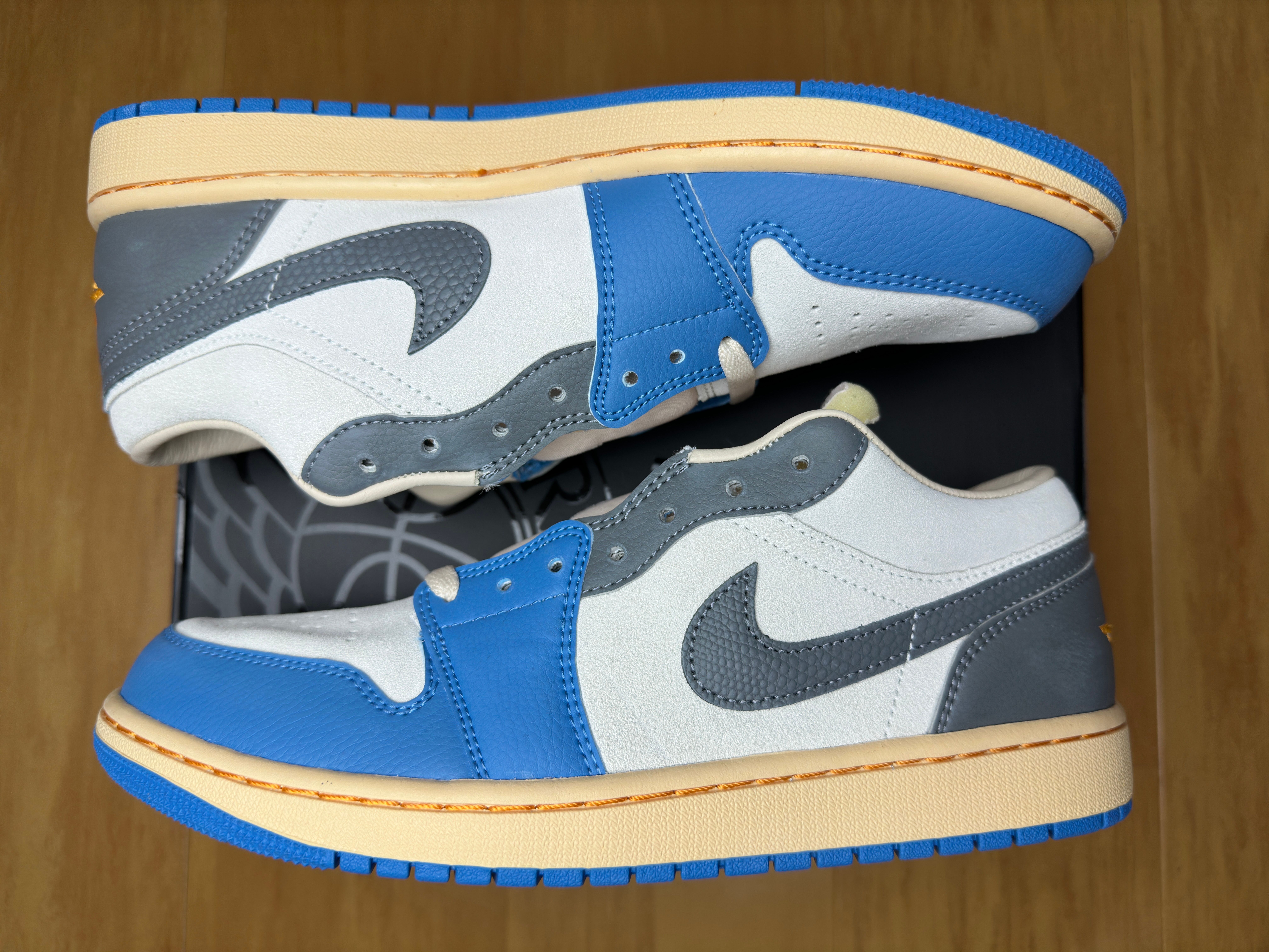 Nike Air Jordan 1 Low "Tokyo 96"