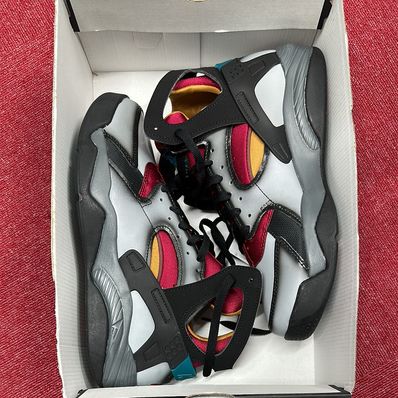 Nike Air Flight Huarache "Light Smoke Grey and Noble Red"