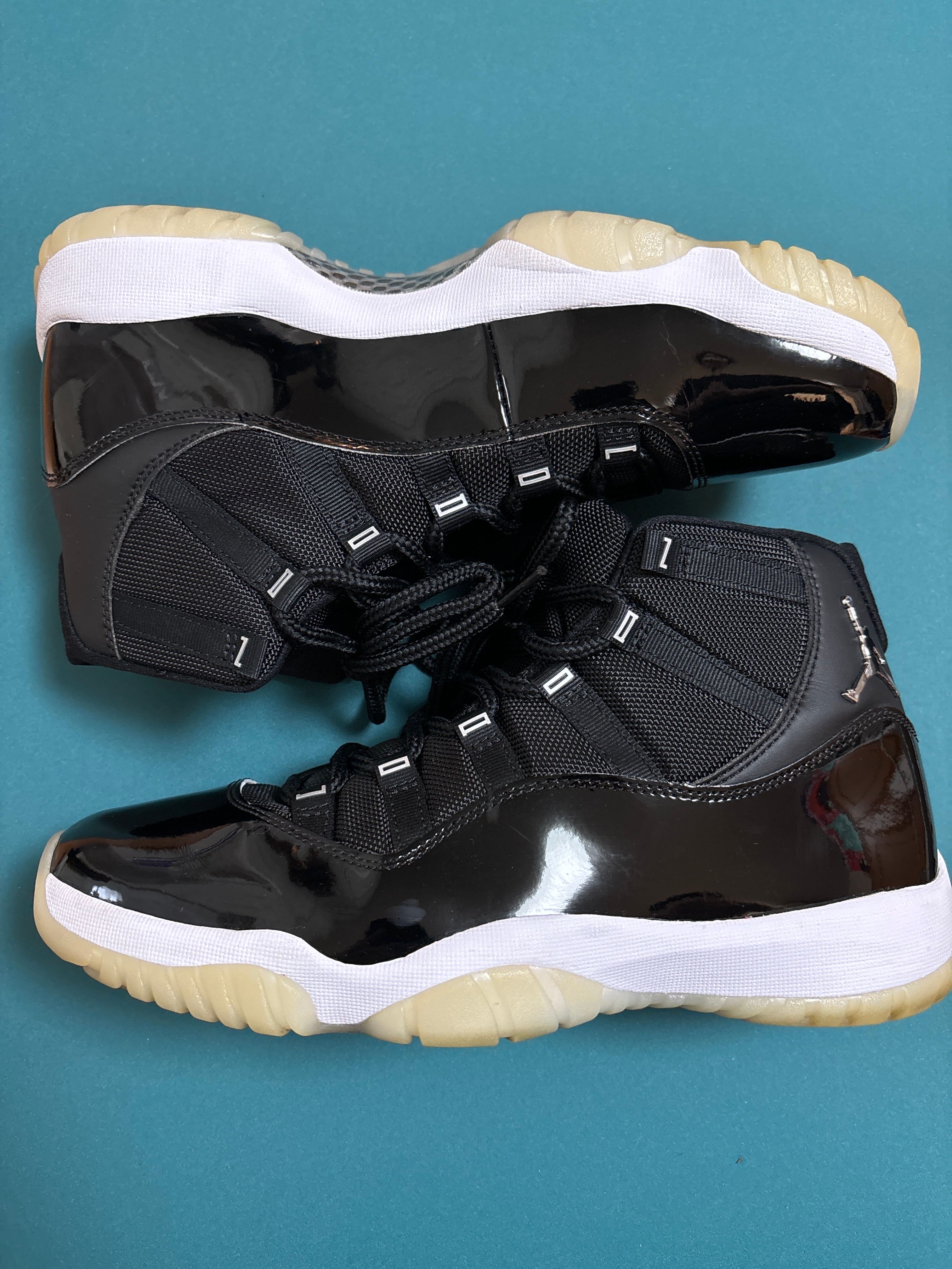 Nike Air Jordan 11 "Jubilee"