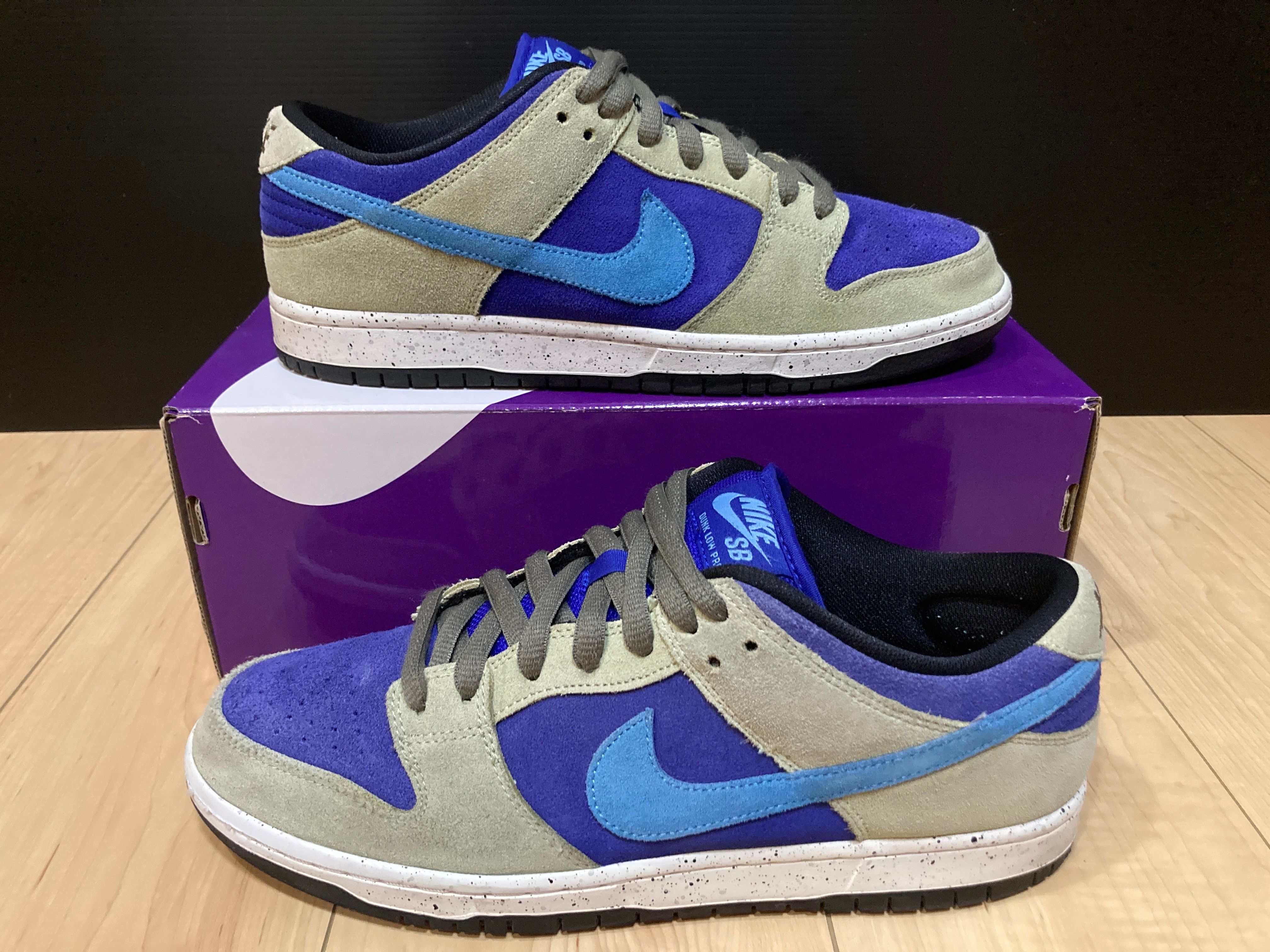 Nike SB Dunk Low "Celadon"