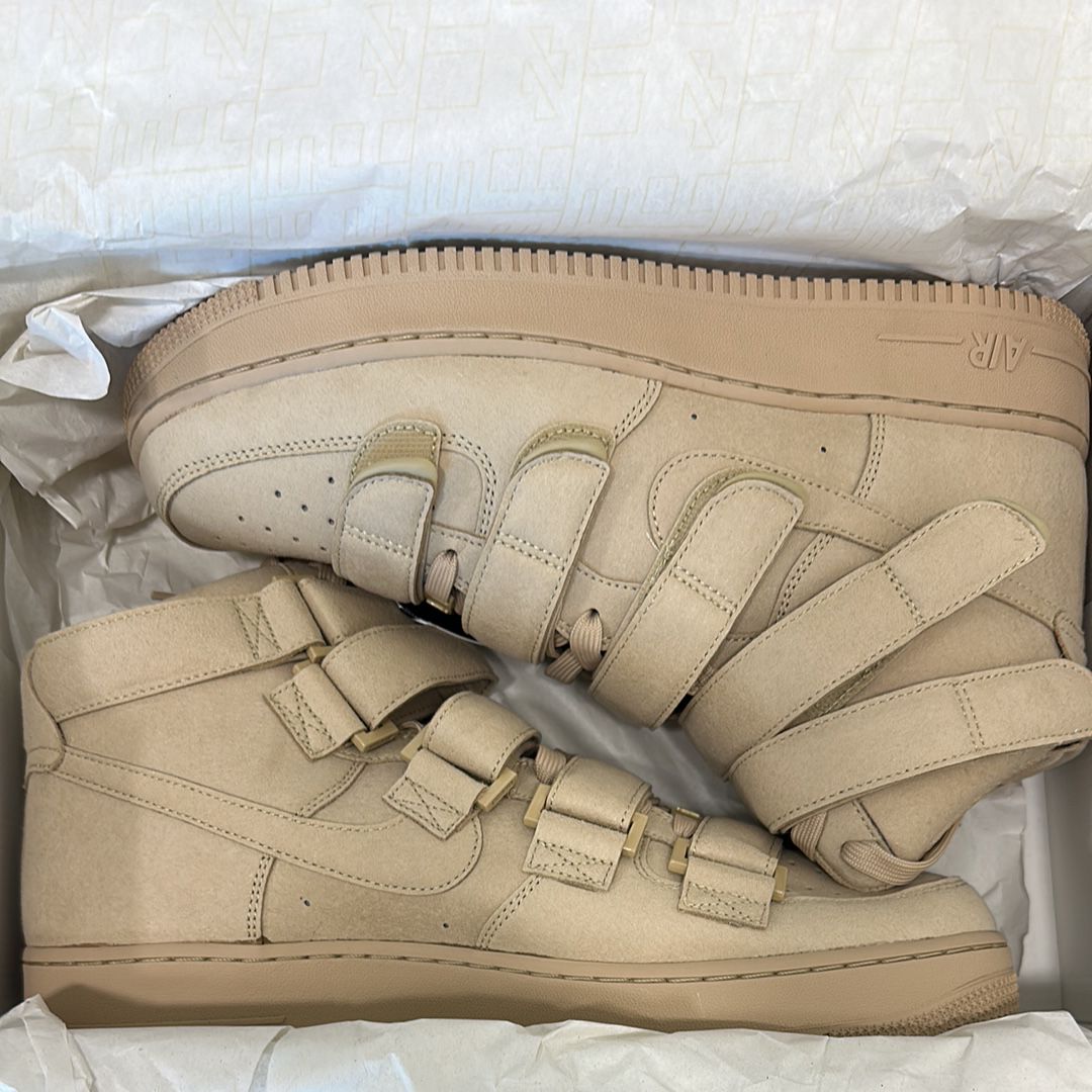 Billie Eilish × Nike Air Force 1 High '07 SP "Mushroom"