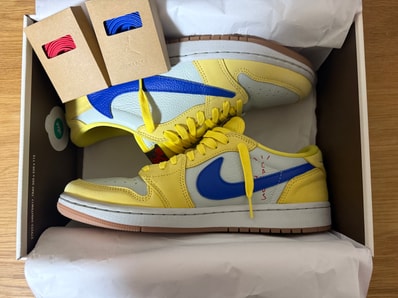 Travis Scott × Nike Women's Air Jordan 1 Retro Low OG "Canary"