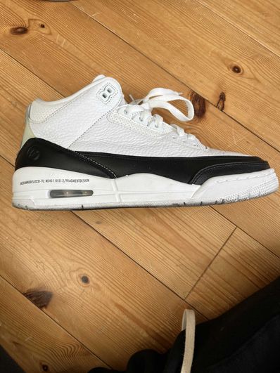 Fragment × Nike Air Jordan 3 "White/Black"
