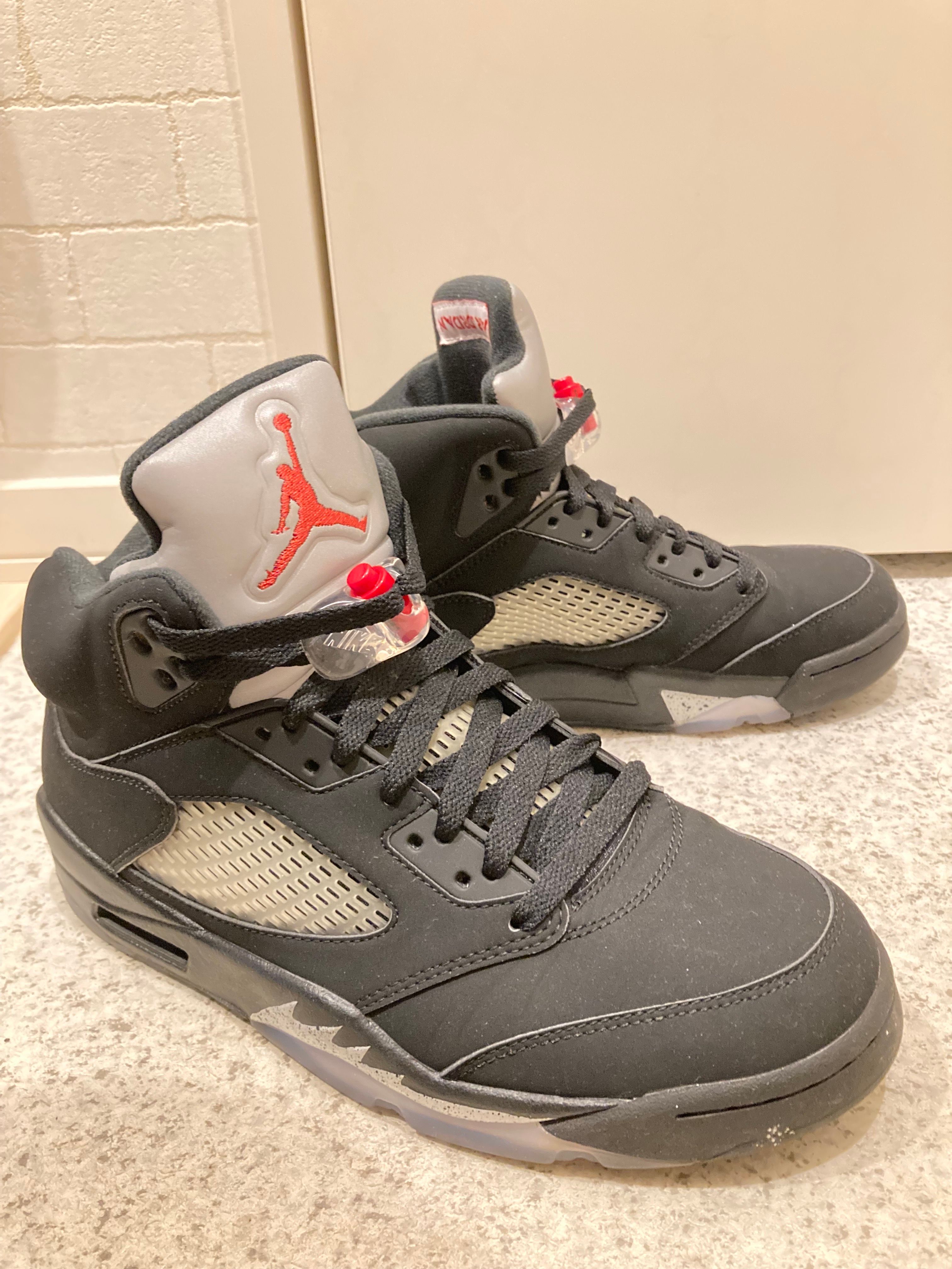 Nike Air Jordan 5 Retro OG "Black/Fire Red/Metallic Silver/White" (2016)