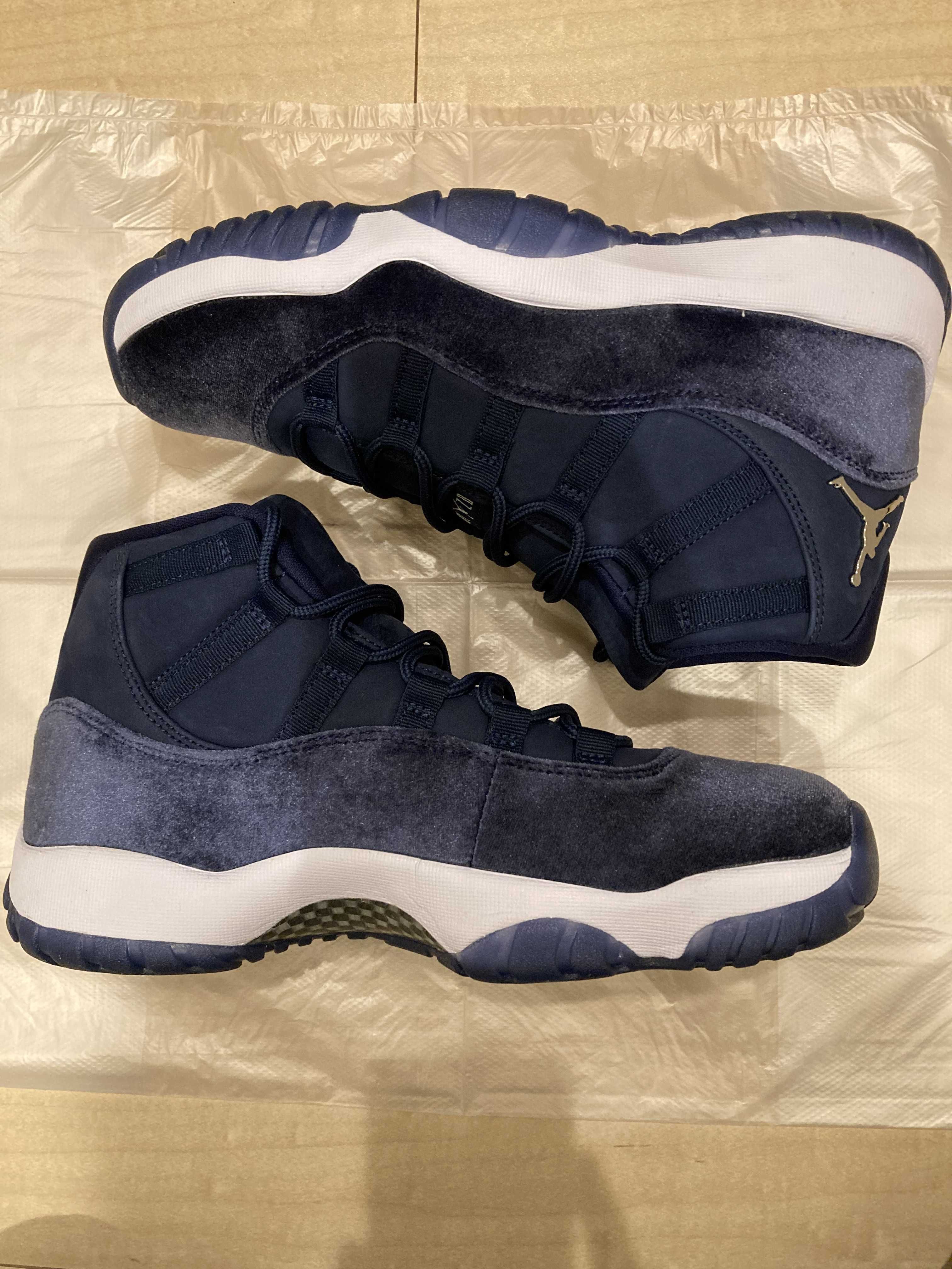 Nike Women's Air Jordan 11 "Midnight Navy"
