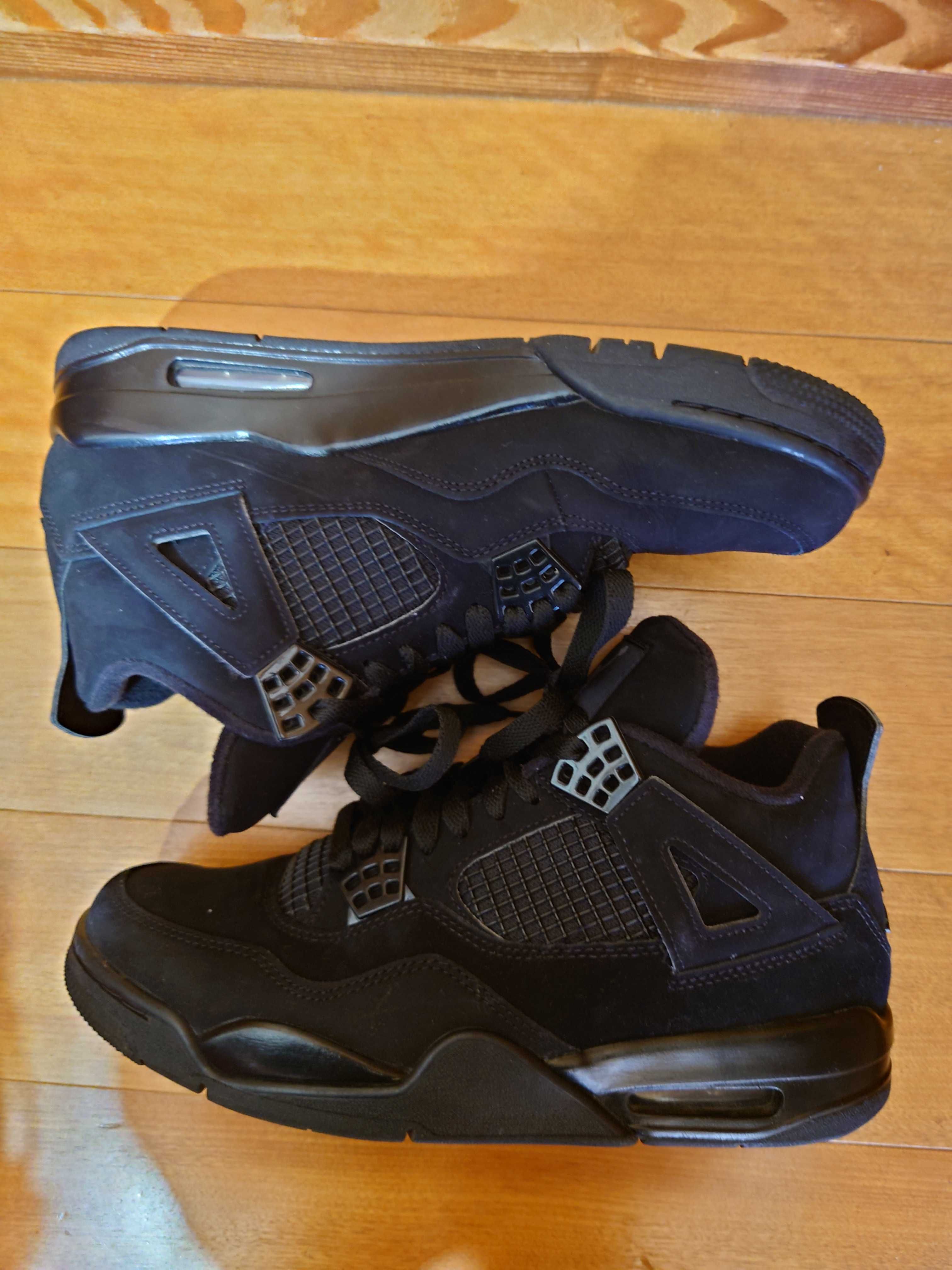 Nike Air Jordan 4 "Black Cat"