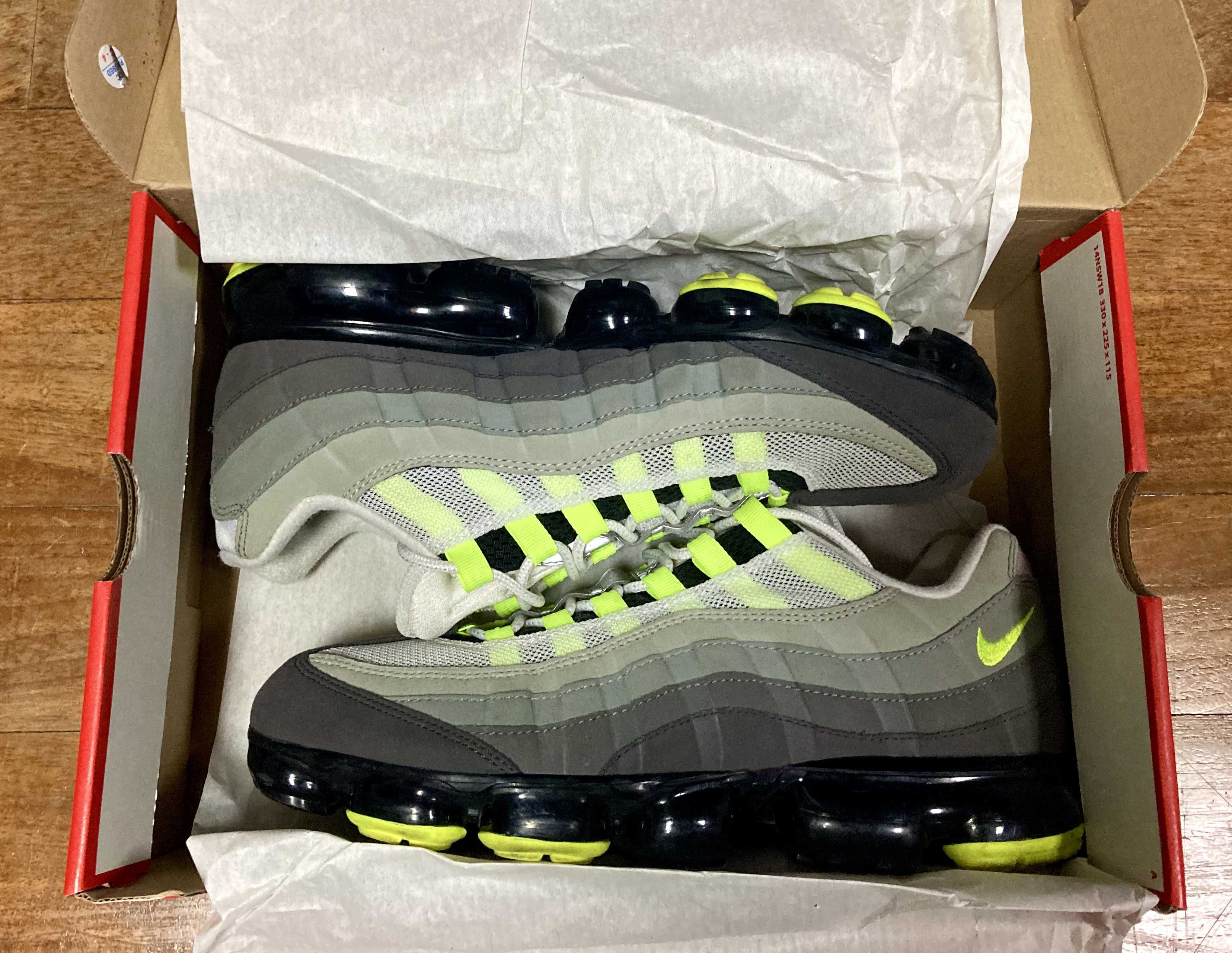 Nike Air Vapormax 95 "Neon"