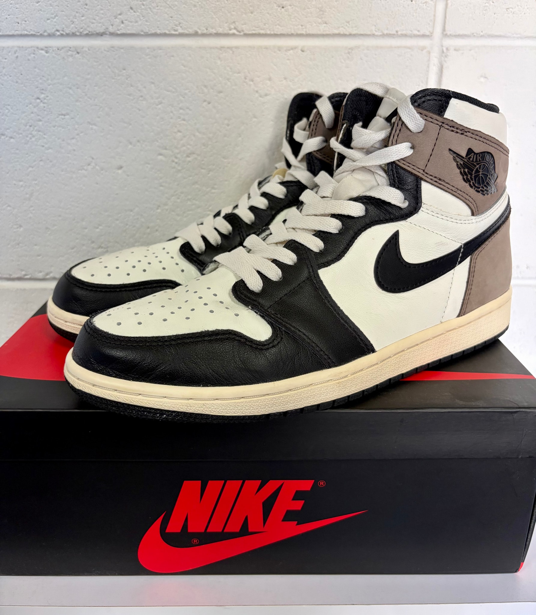 Nike Air Jordan 1 High OG "Sail/Dark Mocha/Black"